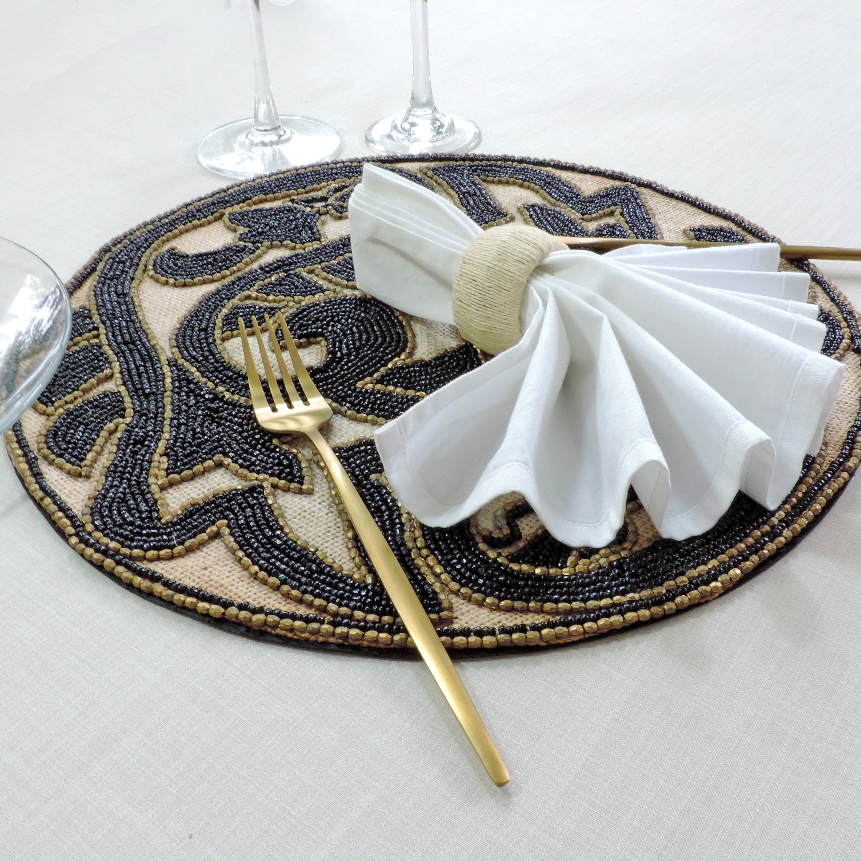Embroidered Placemats Set of 2 // Dinning Table Placemats