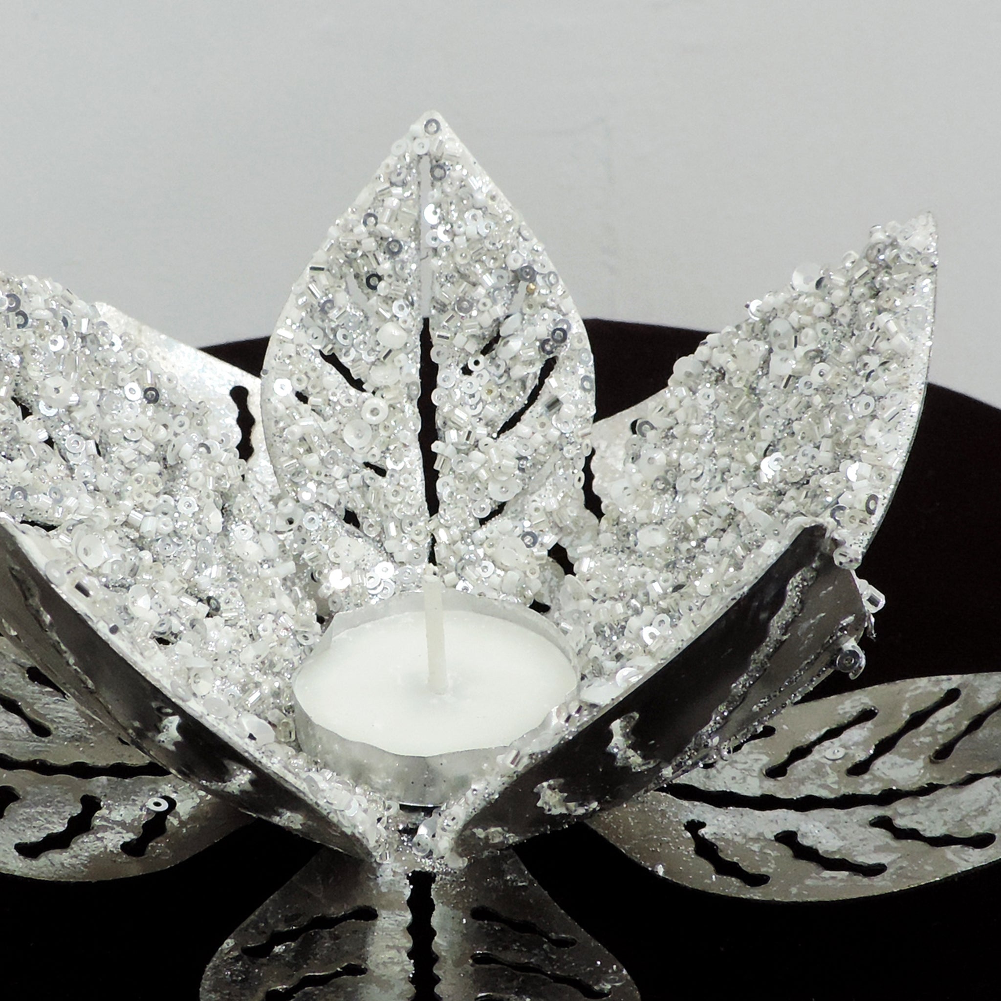 Noor Collection - Decorative Set of 2 Votives with tea light holder  - Silver
