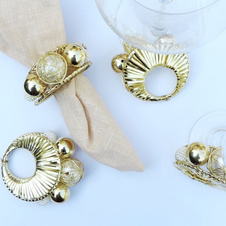 Linen by Trunkin'/ Metal Napkin Ring Set of 4 / Cream & Gold/3"*3"