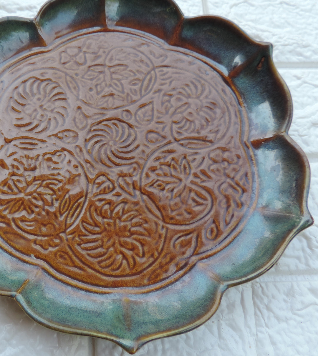 Brown & Olive Green Platters Ceramic - 25CM