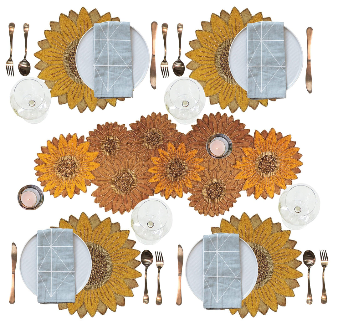 'MiraSol' Place Setting for 4 - Placemats, Chargers , Table Runner - trunkin.in
