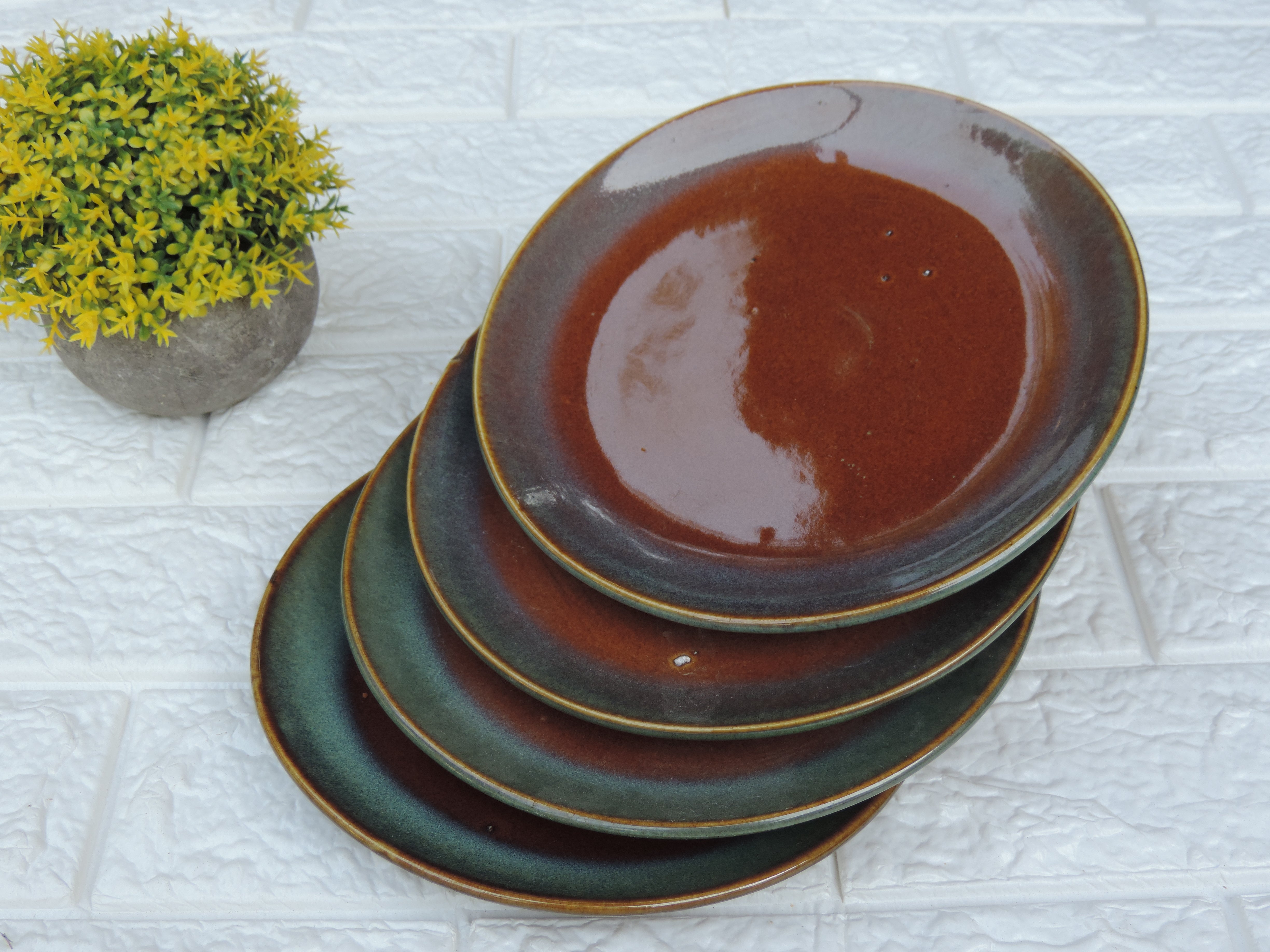 Dinnerware Collection Olive green & Brown Quarter Plate Set of 4 - 19 CM Round