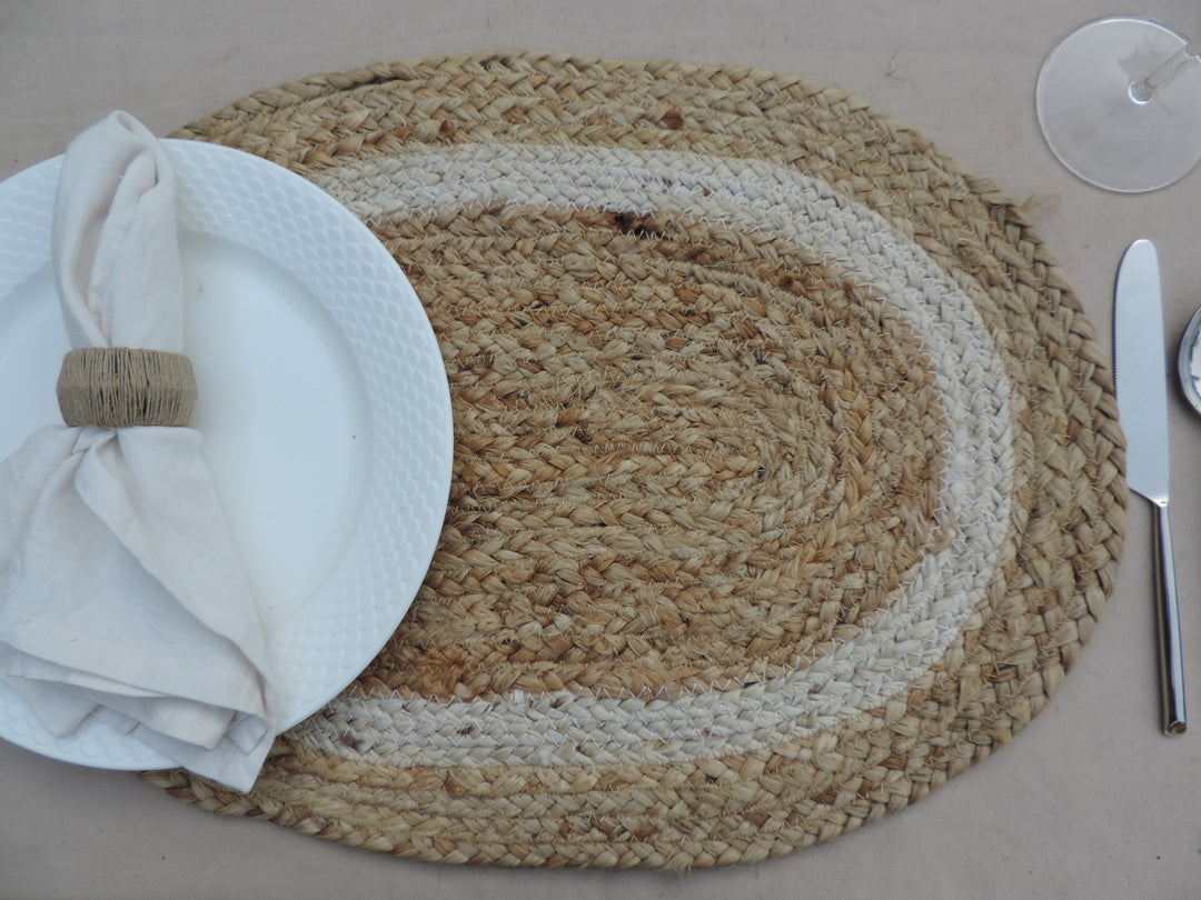 Oval Jute Placemat Natural & Cream 36*48 CM - Set of 2