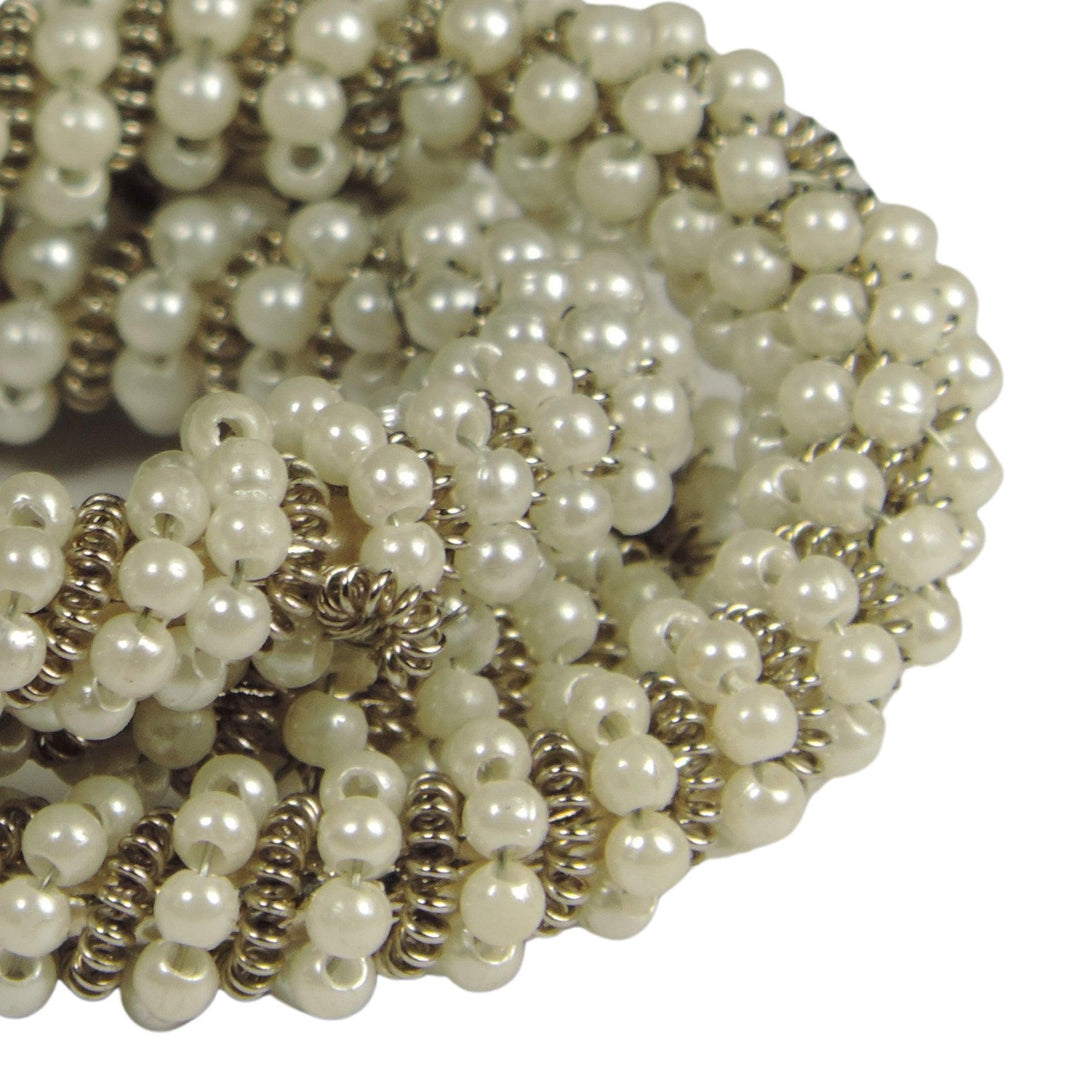 Roped Pearl Napkin Rings / Set of 4 - trunkin.in