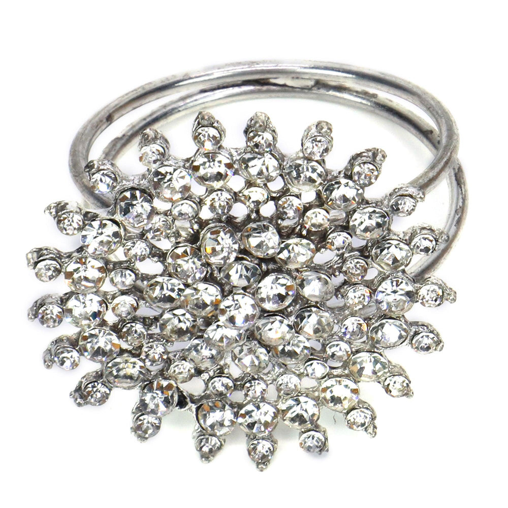 Bold & Beautiful Jeweled Napkin Rings / Silver / 2"x2" / Set of 4 - trunkin.in